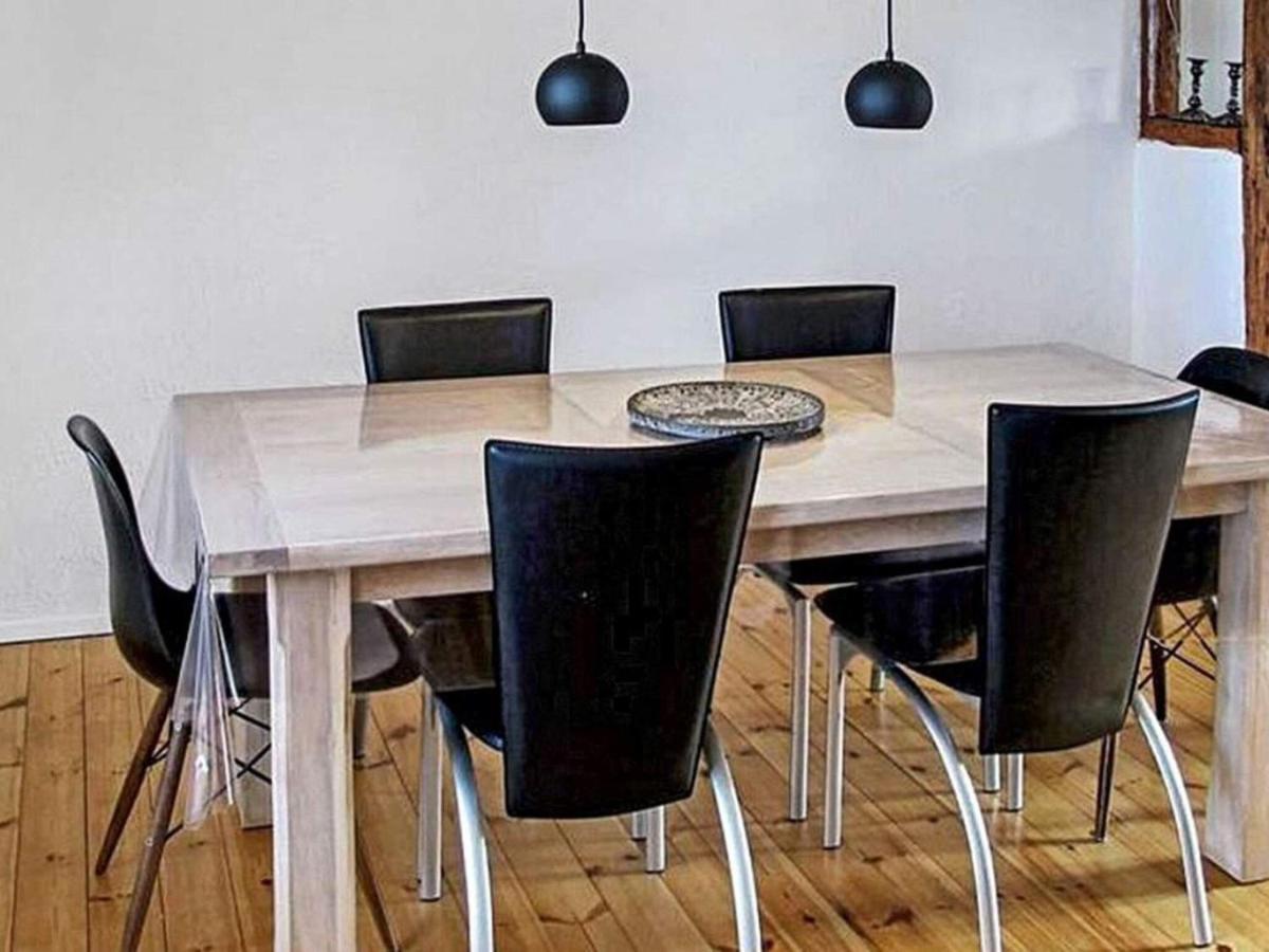 4 Person Holiday Home In Bandholm Esterno foto