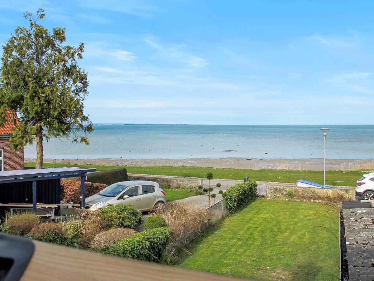 4 Person Holiday Home In Bandholm Esterno foto