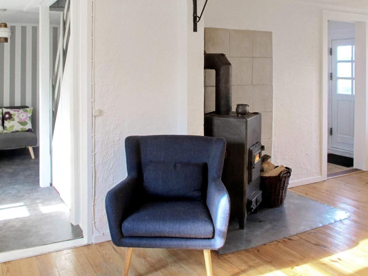 4 Person Holiday Home In Bandholm Esterno foto